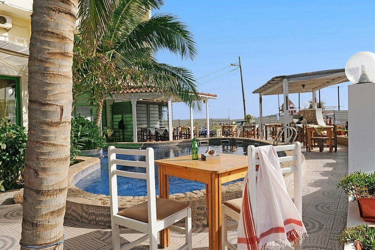 Hotel Nha Terra Santa Maria Esterno foto