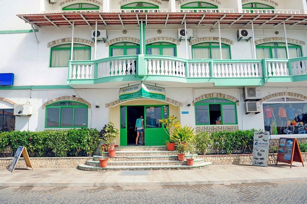 Hotel Nha Terra Santa Maria Esterno foto
